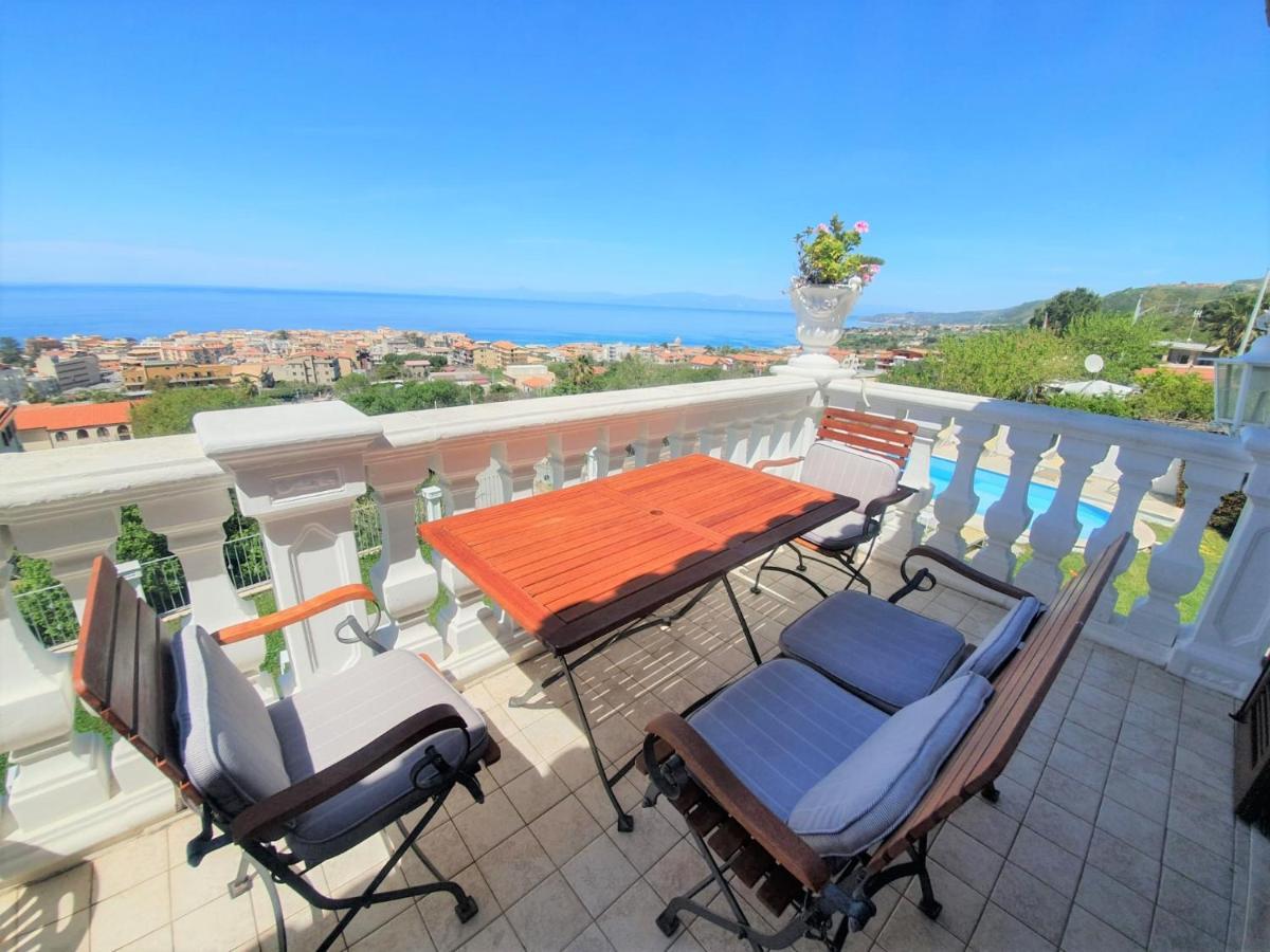 Villa Fontana Tropea Exterior photo